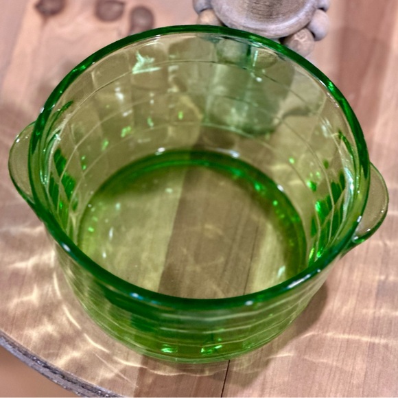 Depression Glass Block Optic Uranium Glass Anchor Hocking - Picture 1 of 8